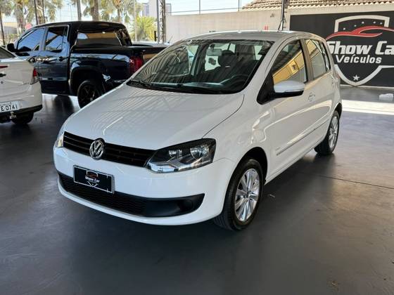 VOLKSWAGEN FOX 1.0 MI 8V FLEX 4P MANUAL VOLKSWAGEN FOX 1.0 MI 8V FLEX 4P MANUAL
